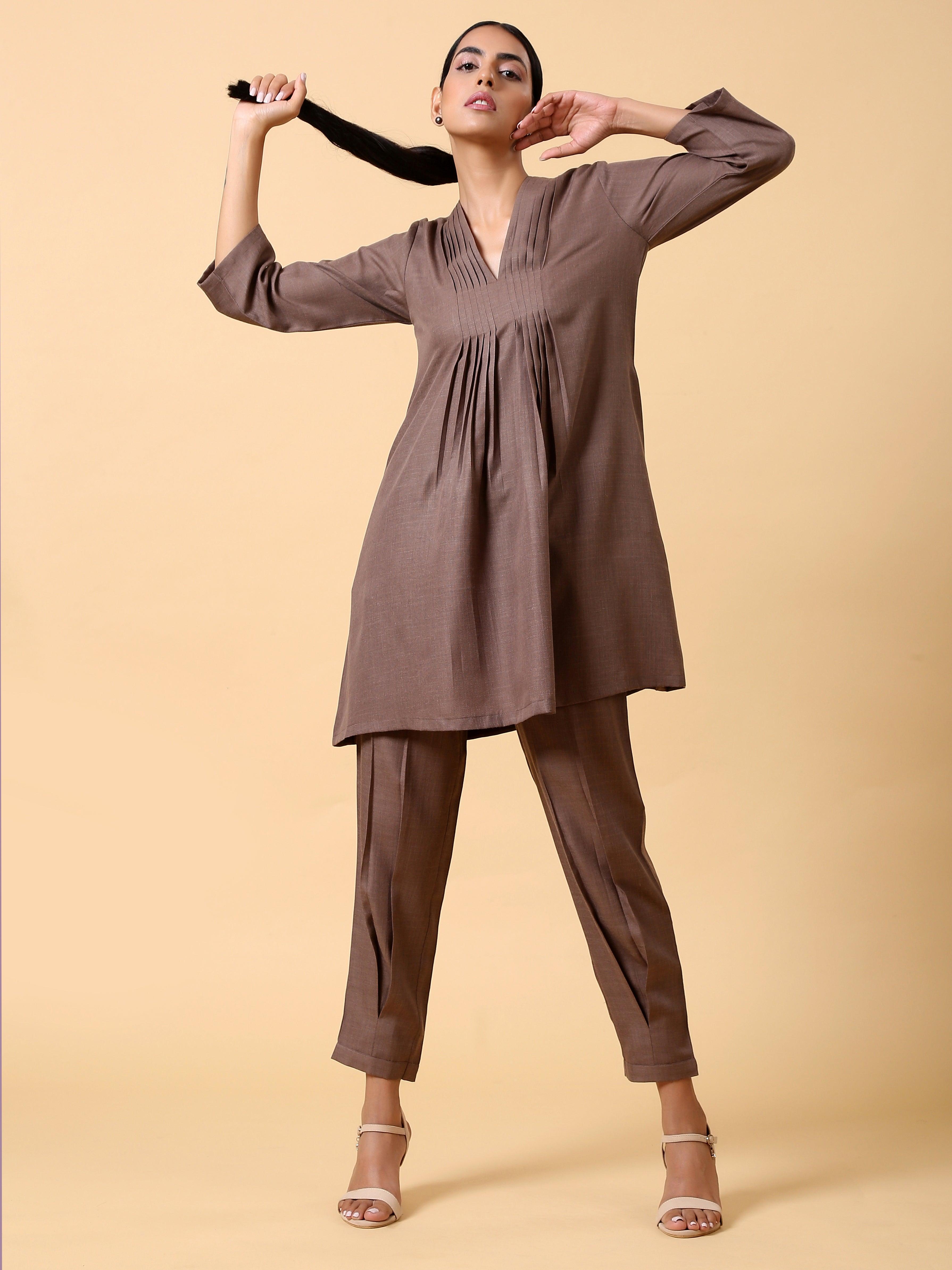 trueBrowns Cotton Linen Burnt Brown Pleated Co-Ord Set - Distacart