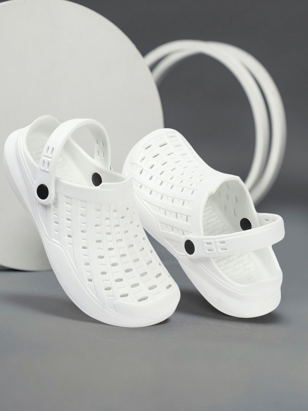 Roadster The Lifestyle Co. Men White Self-Designed Clogs