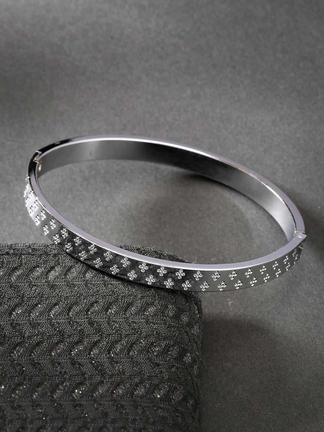 NVR Men's Set of 2 Rhodium-Plated Stainless Steel Kada Bracelet - Distacart