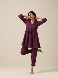 Thumbnail for trueBrowns Plum Purple Slub Texture Pleated Co-Ord Set - Distacart