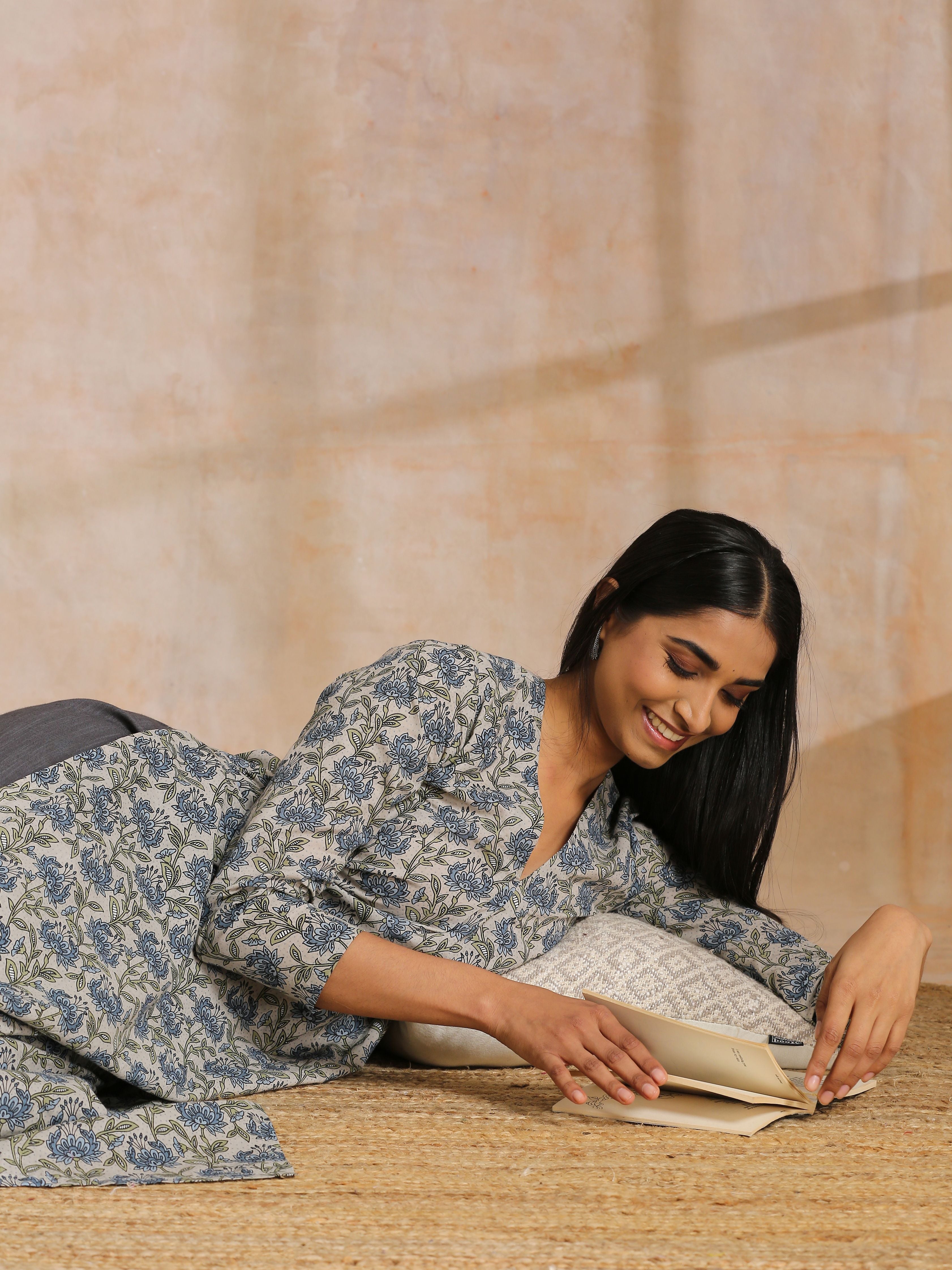 trueBrowns Blue Grey Overall Floral Block On White Print Cotton Kurta Pant Set - Distacart