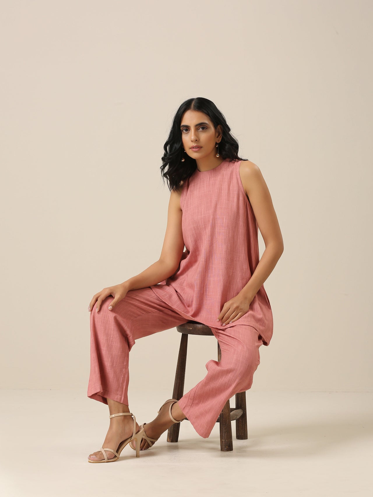 trueBrowns Light Mauve Slub Textured Sleeveless Short Co-Ord Set - Distacart