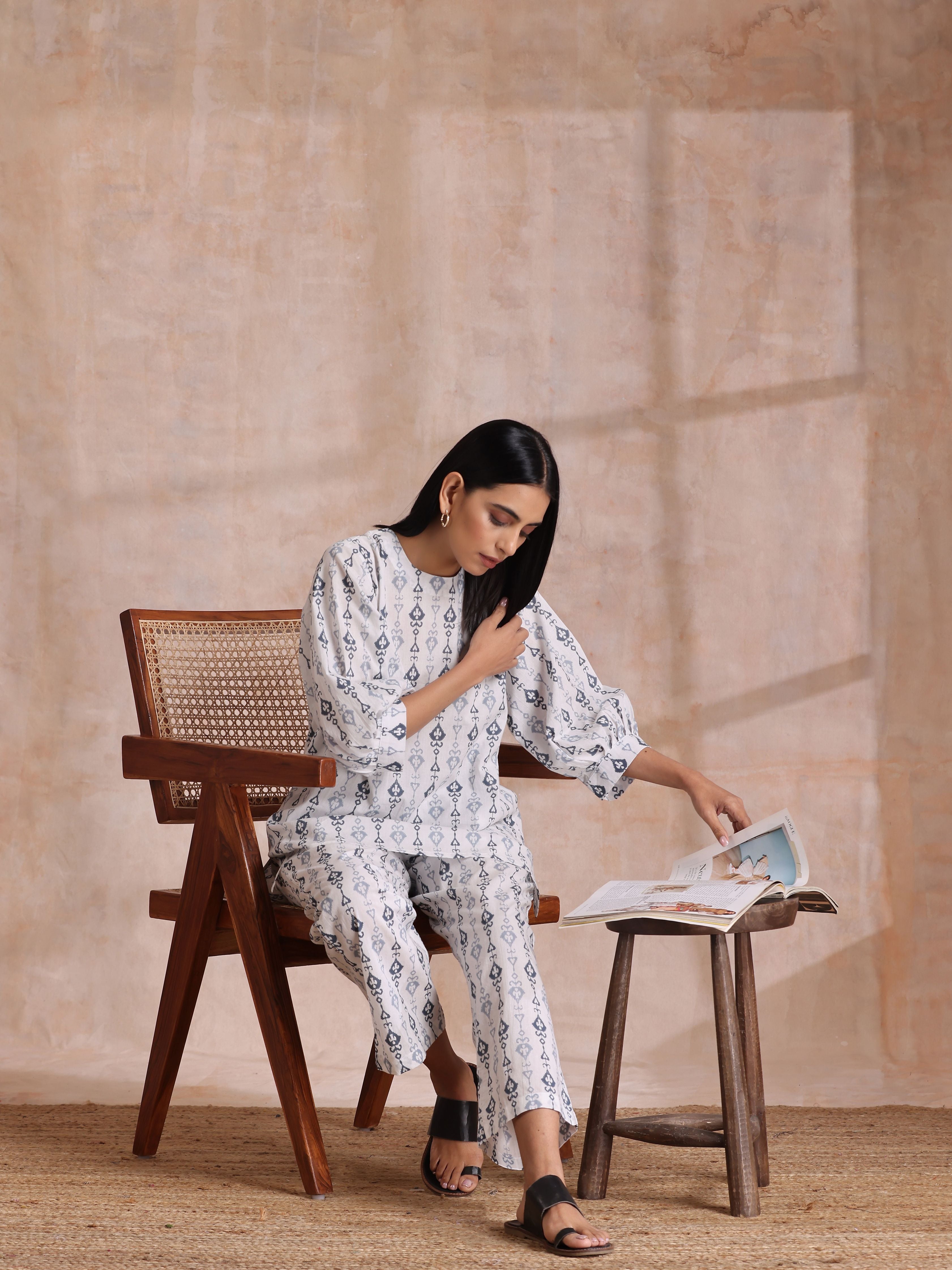 trueBrowns Grey On White Ikat Print Cotton Baggy Sleeve Co-Ord Set - Distacart