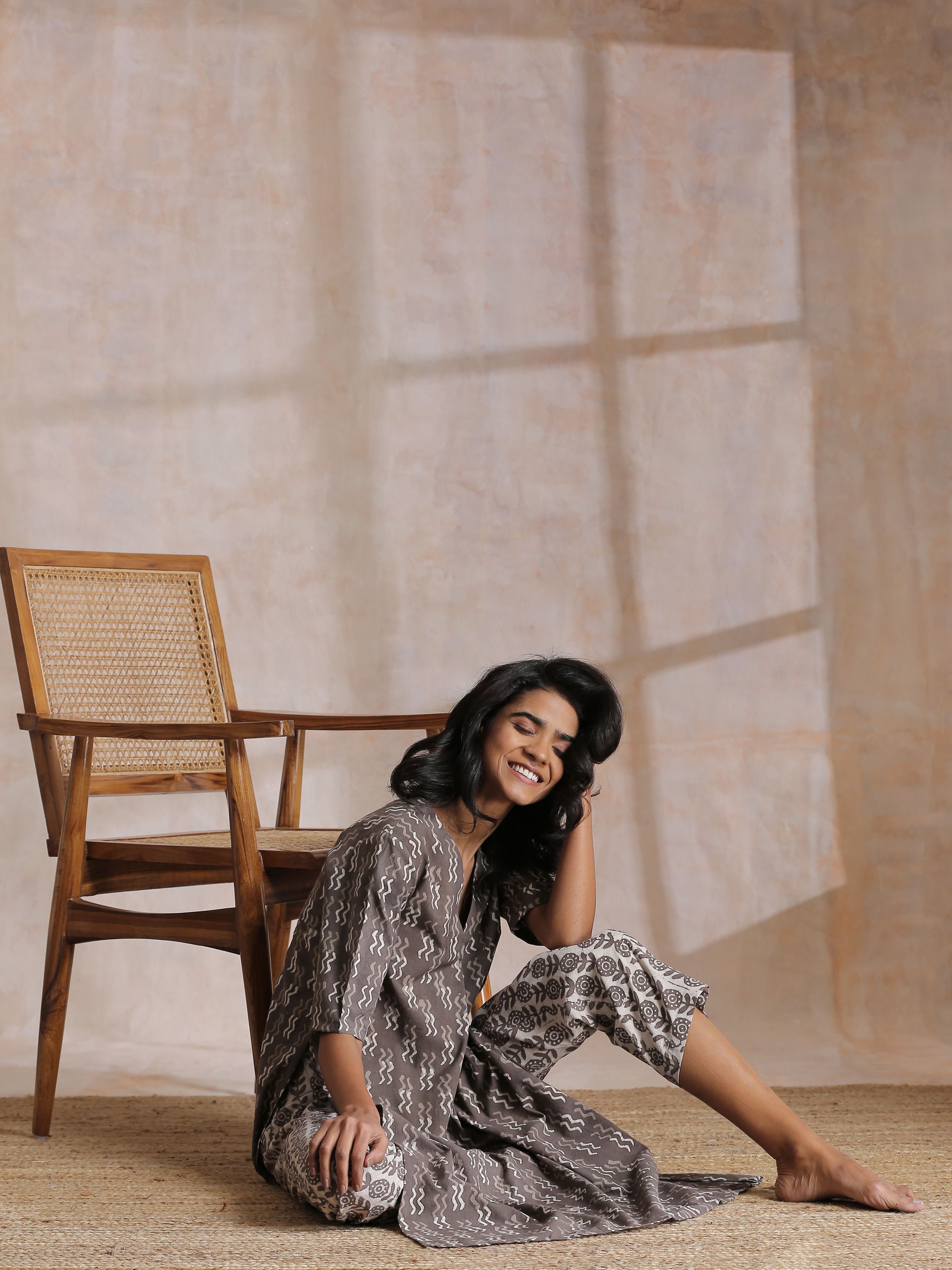 trueBrowns Clay Dabu Zig-Zag Motifs Print Cotton Kurta Pant Set - Distacart