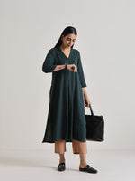 Thumbnail for trueBrowns Dark Green Kurta Pant Set - Distacart