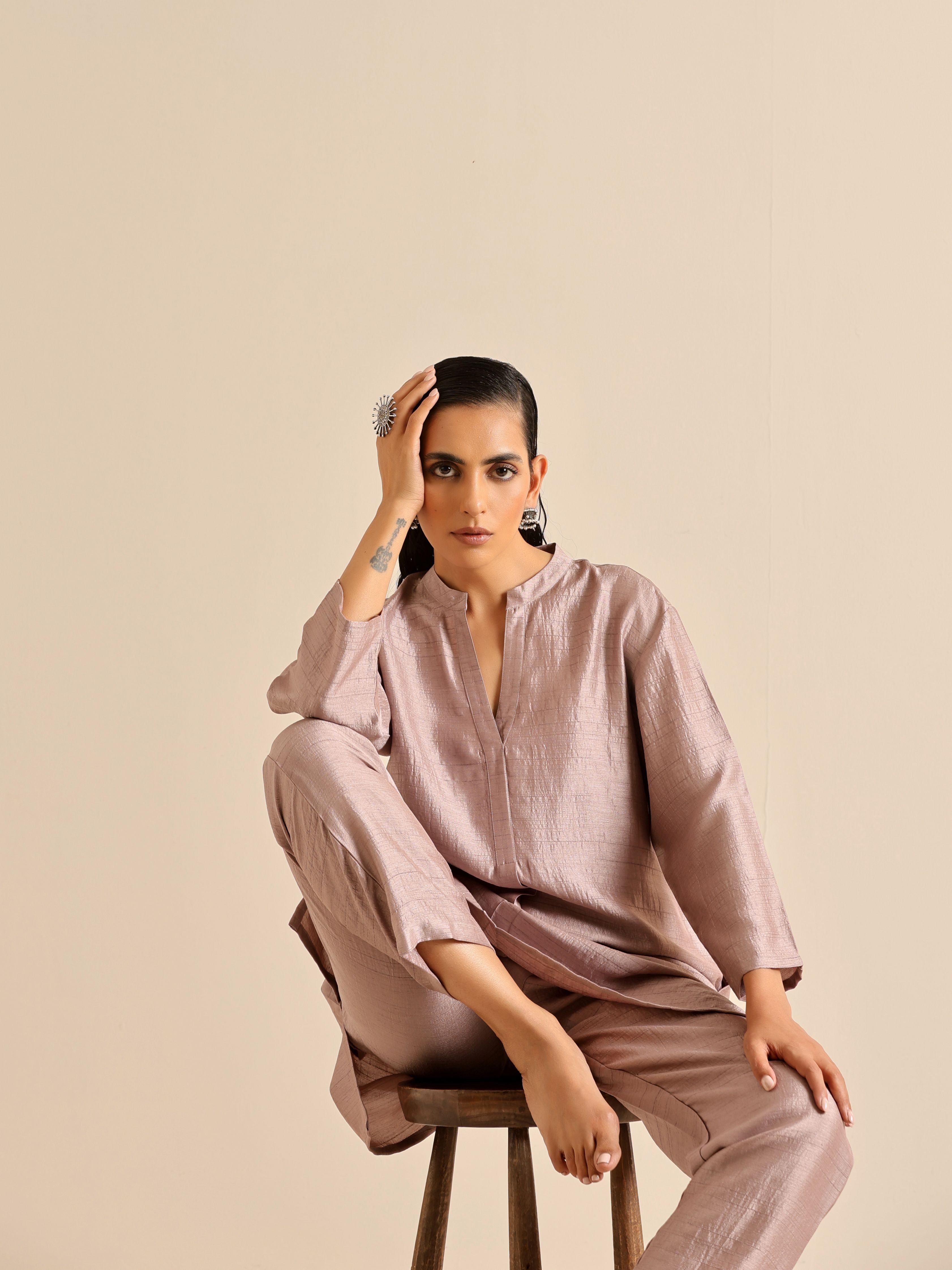 trueBrowns Grey Silk Texture Relaxed Co-Ord Set - Distacart