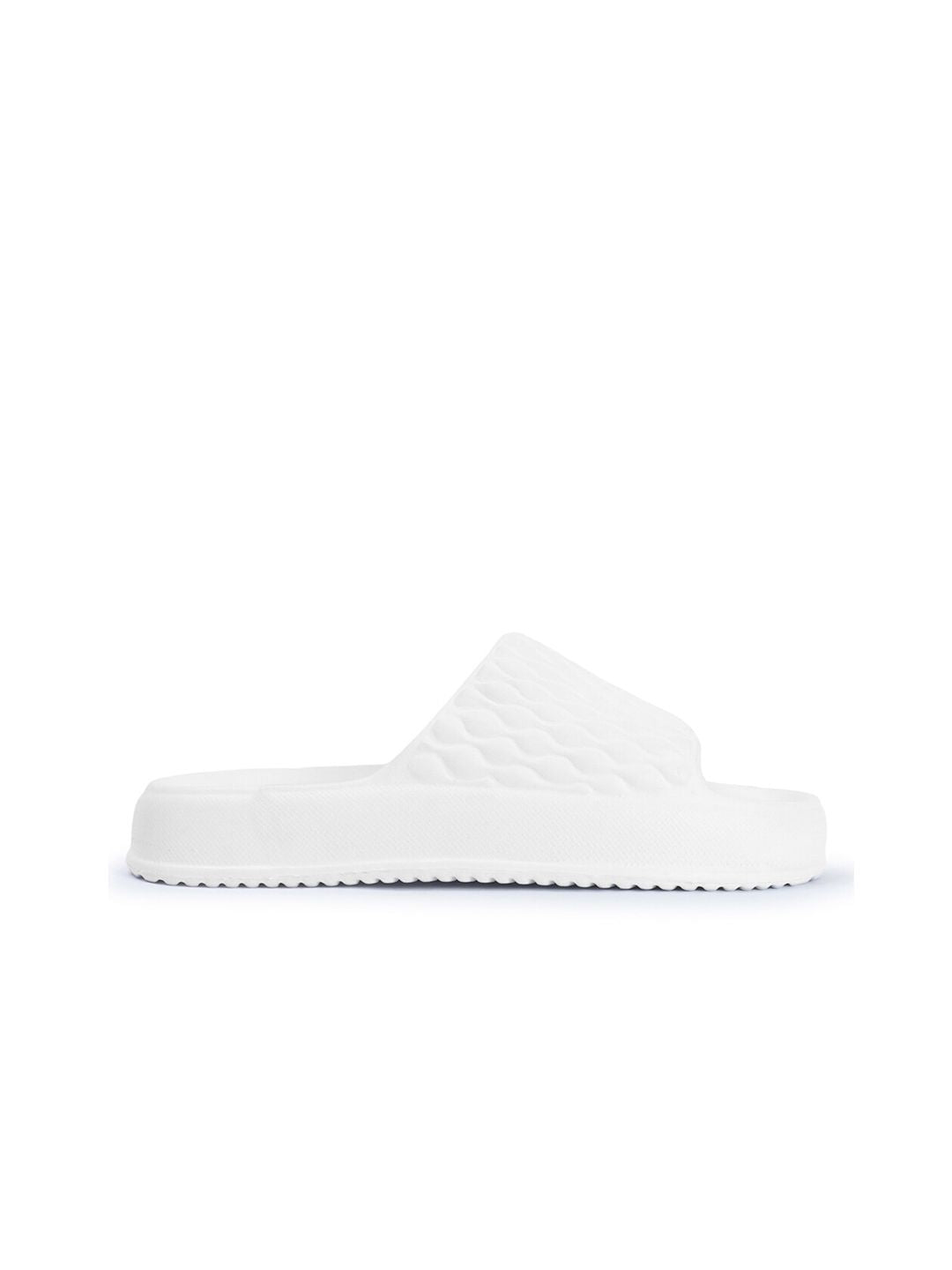 Roadster The Lifestyle Co. Women White Comfort Lightweight Sliders