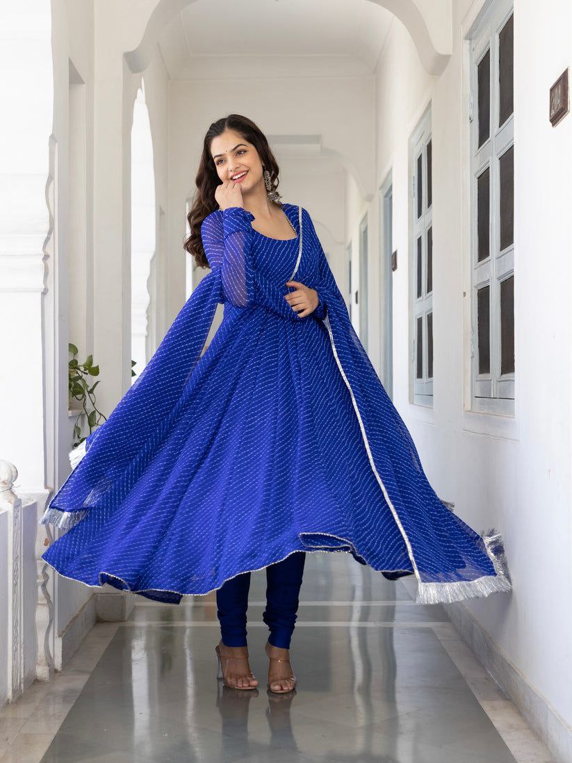 NOZ2TOZ Women Floral Printed Knee Length Elbow Length Sleeves Round Neck Kurti And Palazzo Set With Net Dupatta - Blue - Distacart