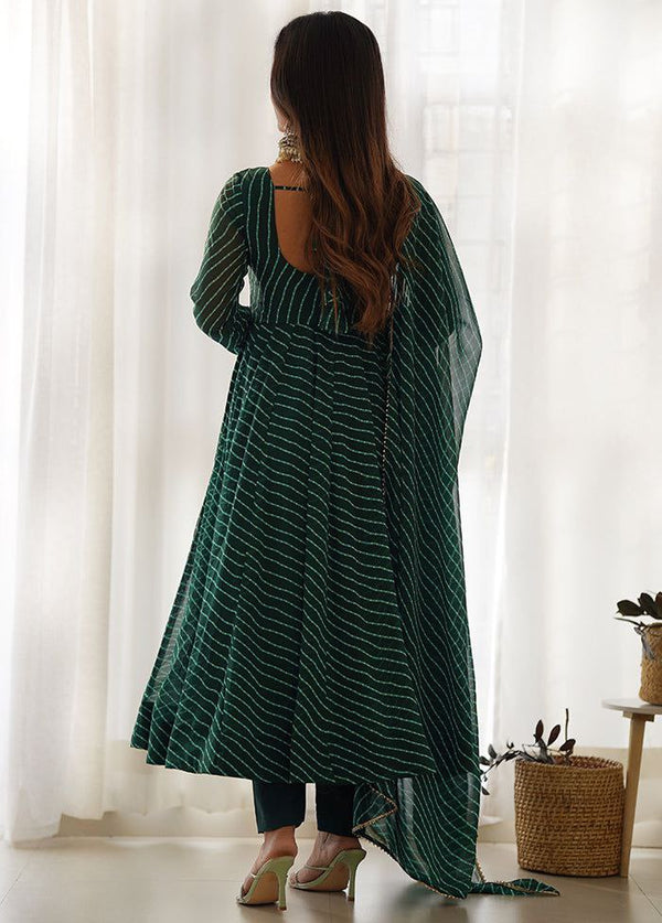 NOZ2TOZ Women Floral Printed Knee Length Elbow Length Sleeves Round Neck Kurti And Palazzo Set With Net Dupatta - Green - Distacart