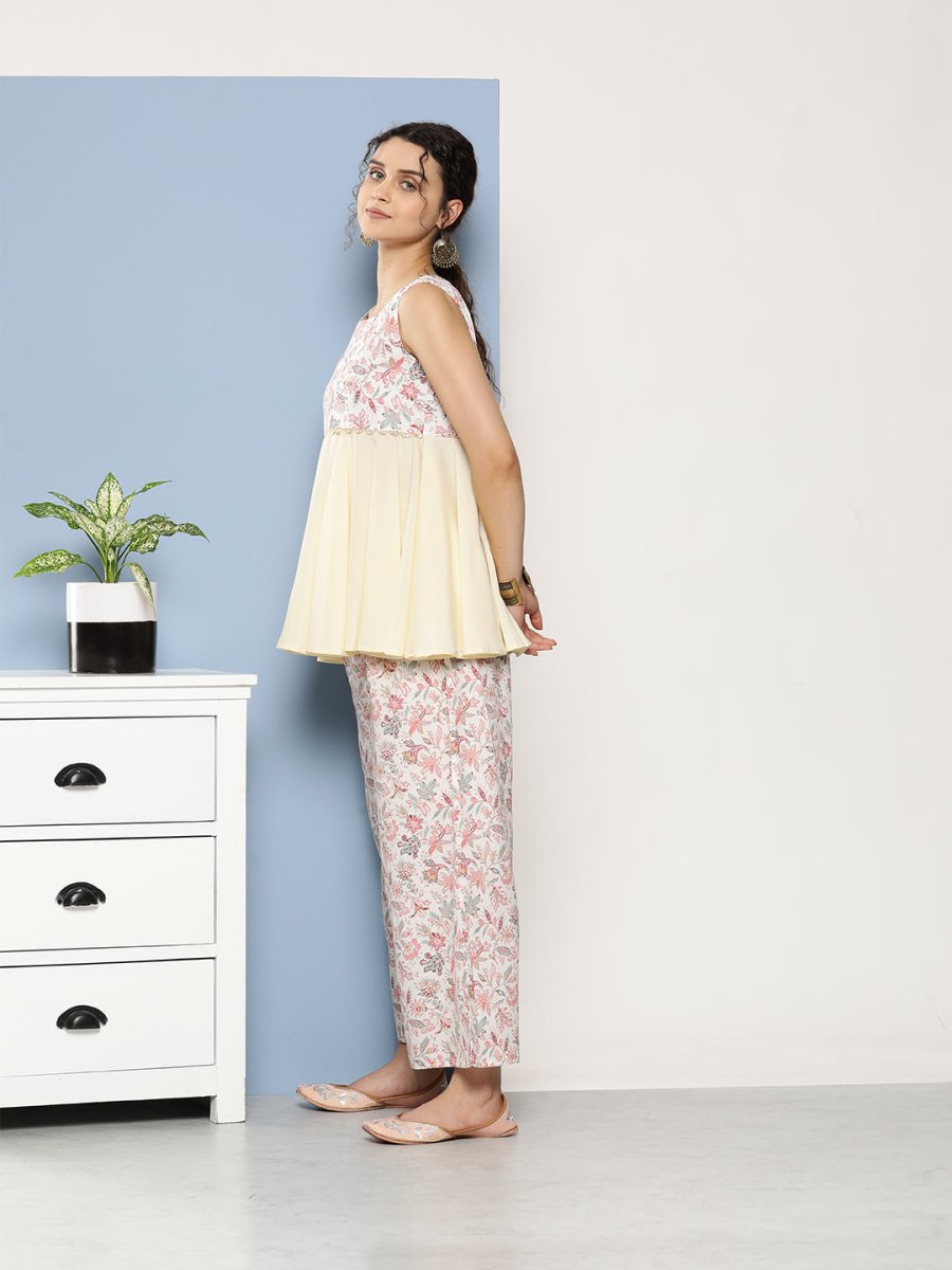 Ahalyaa Women Floral Print Co-Ords - Distacart