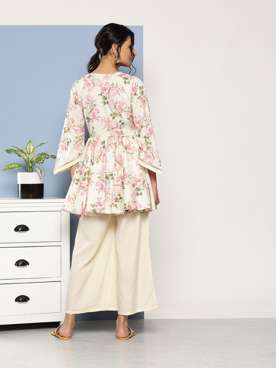 Ahalyaa Women Floral Print Crepe Co-Ords - Distacart