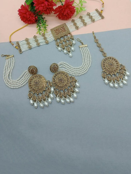 Jewel City Traditional Ethnic Antique Gold-Plated Pearl Bridal Choker Set with Earrings, Maang Tikka