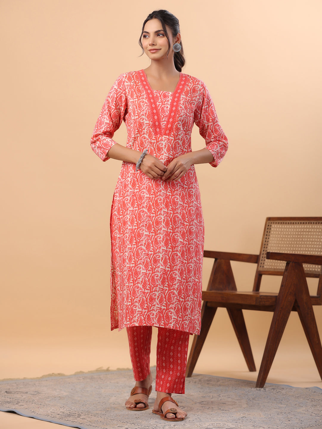 Janasya Regular Poly Cotton Red Printed Square Neck Set