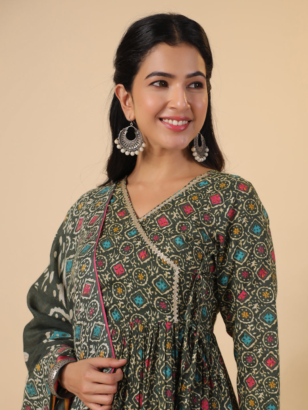 Janasya Angrakha Poly Cotton Green Gemometric V-Neck Kurta Set - Distacart