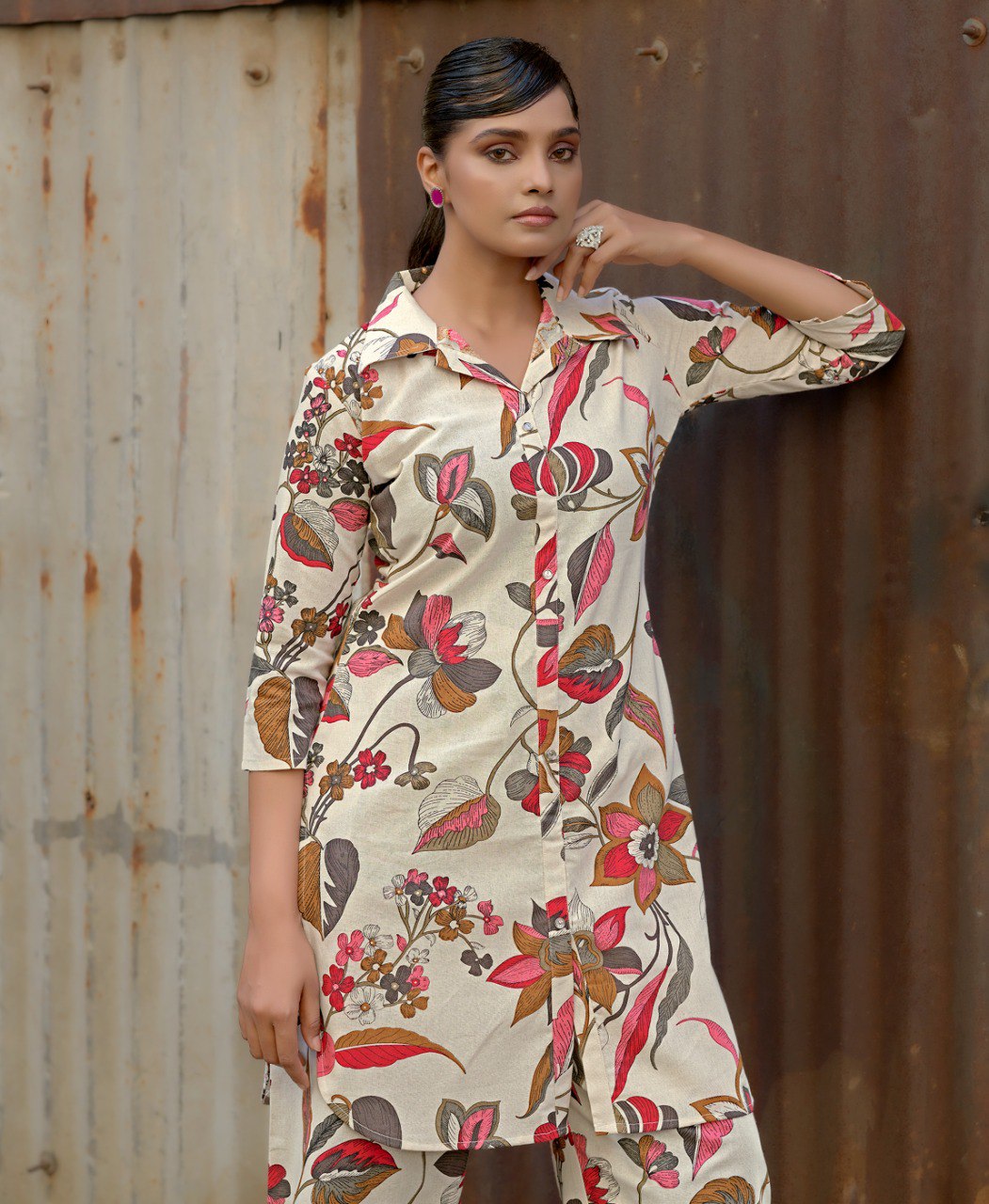 Prazu Fashion Cream Khadi Cotton Floral Printed Co-Ord Set