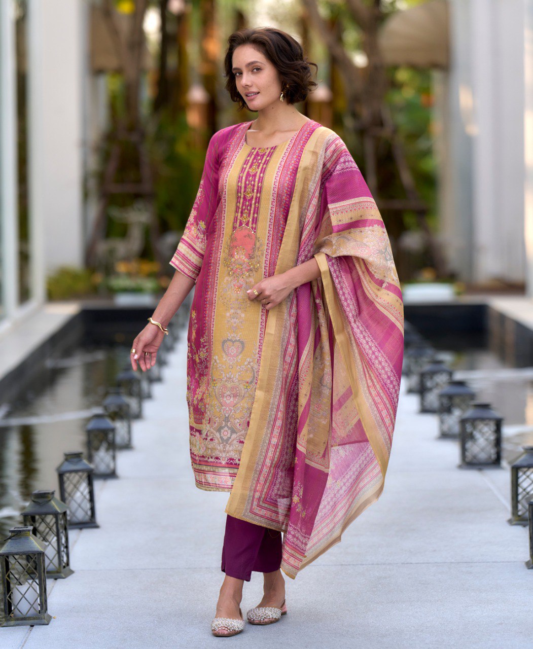 Prazu Fashion Pink Silk Blend Printed Designer Salwar Suit