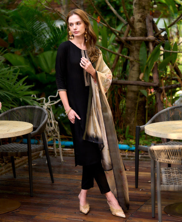 Prazu Fashion Black Viscose Rayon Embroidered Straight Kurta Set