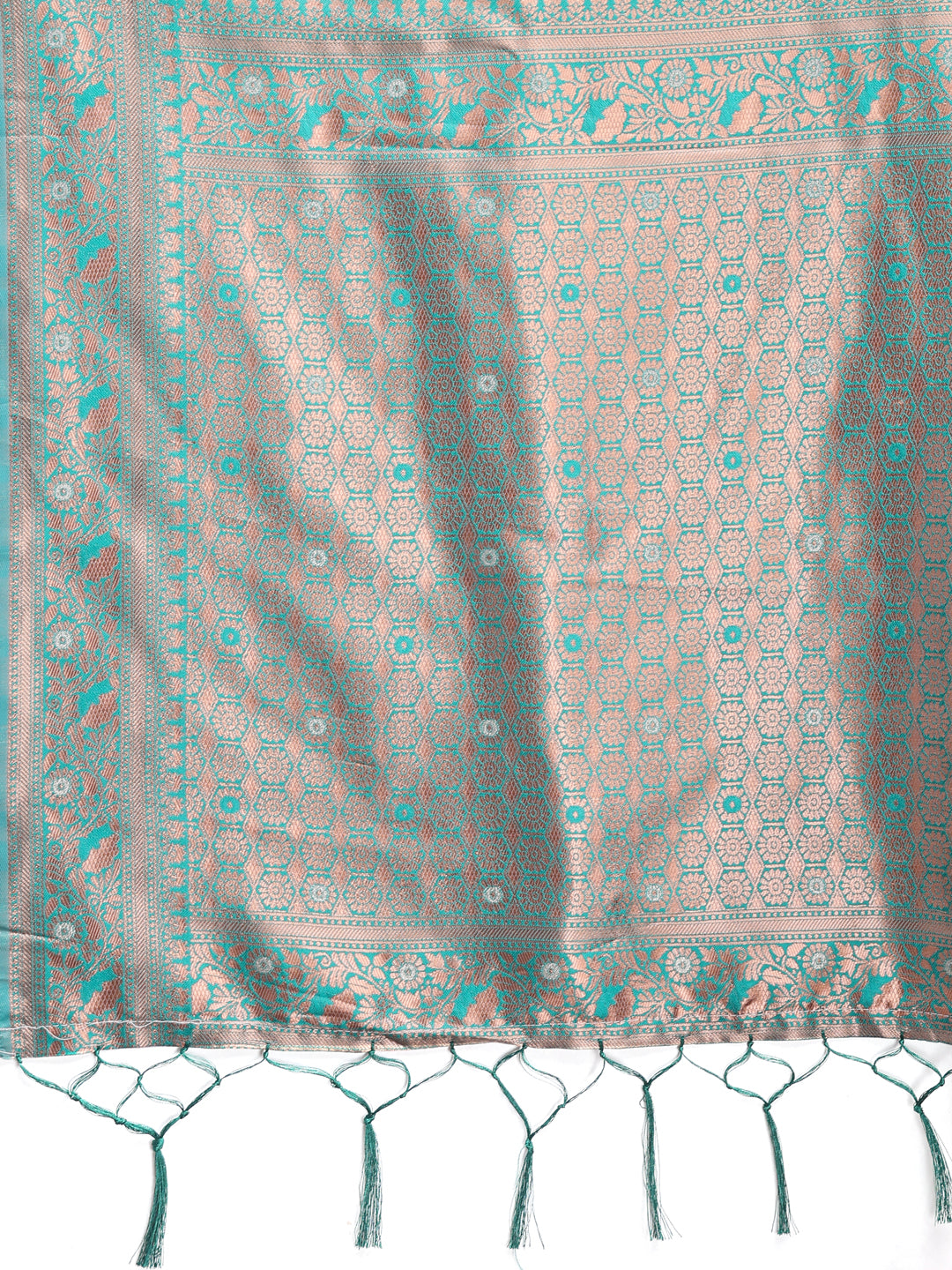 Astita Elegant Light Green Cotton Saree with Contrast Pallu - Perfect Blend of Tradition & Comfort - Distacart