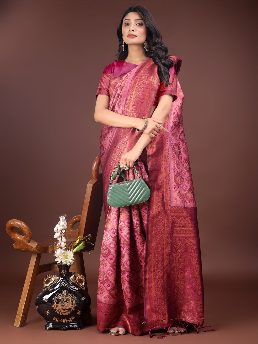 Astita Majestic Red & Light Pink Silk Saree with Rich Woven Pallu - A Regal Touch for Special Moments - Distacart