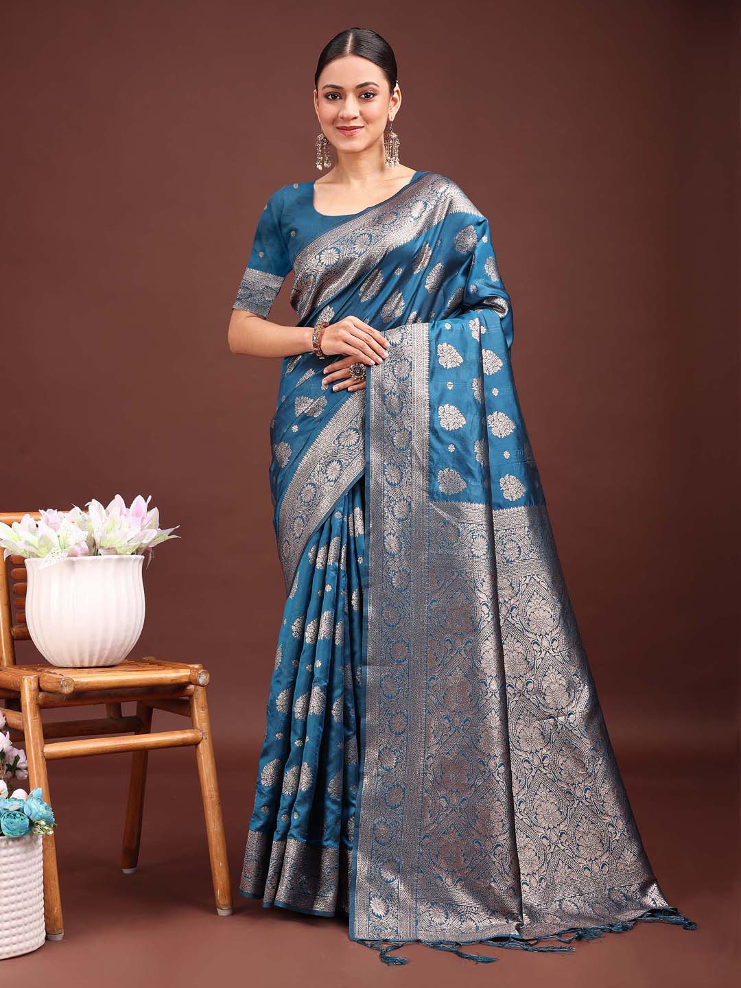 Astita Royal Blue Banarasi Silk Saree with Zari Weaving - A Timeless Tale of Elegance - Distacart