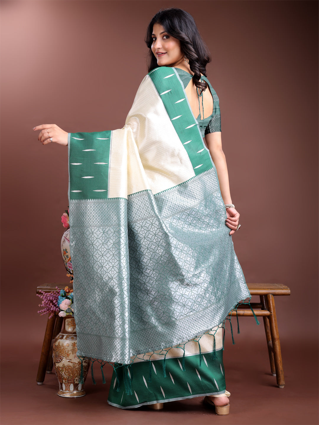 Astita Cream Lichi Silk Woven Zari Work Traditional Tassel Saree - Distacart