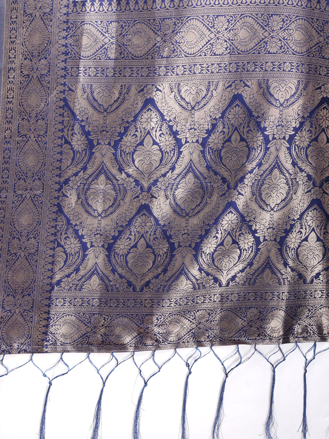 Astita Graceful Cream & Navy Blue Linen Cotton Saree with Rich Zari Pallu - A Touch of Royal Comfort - Distacart