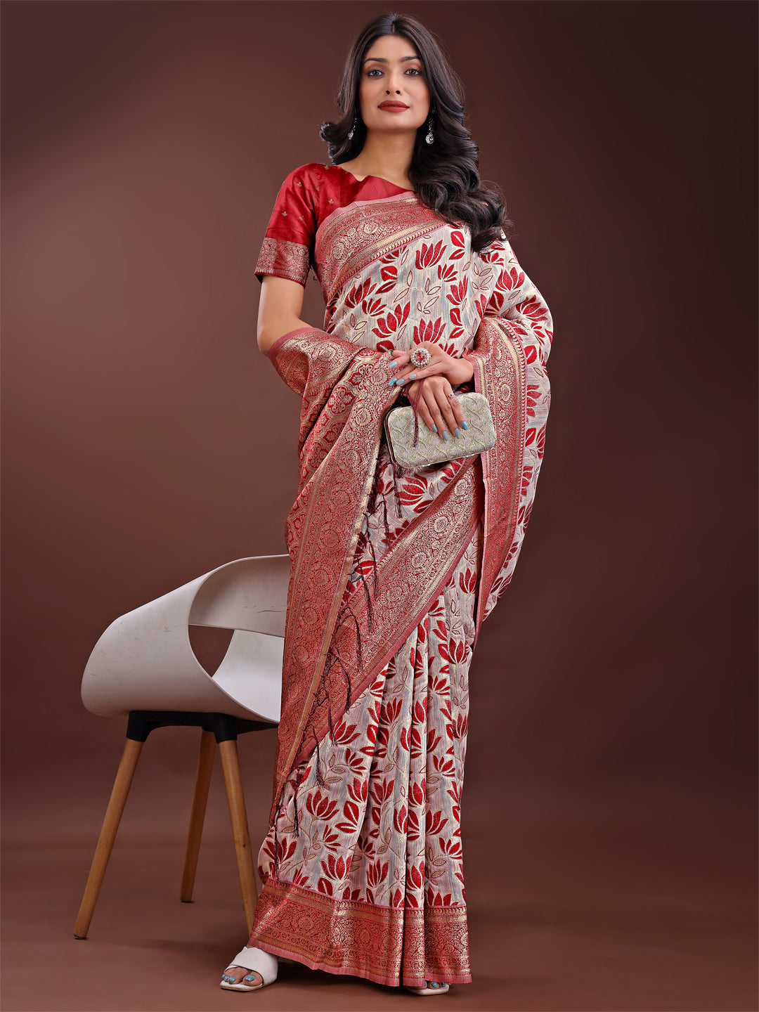Astita Stunning Beige & Red Linen Saree with Floral Print and Rich Zari Pallu - Festive & Traditional Wear - Distacart