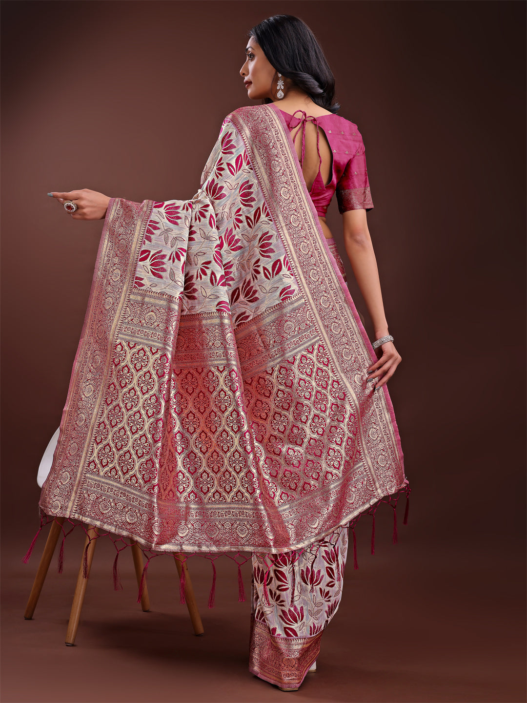Astita Stunning Beige & Purple Linen Saree with Floral Print and Rich Zari Pallu - Festive & Traditional Wear - Distacart