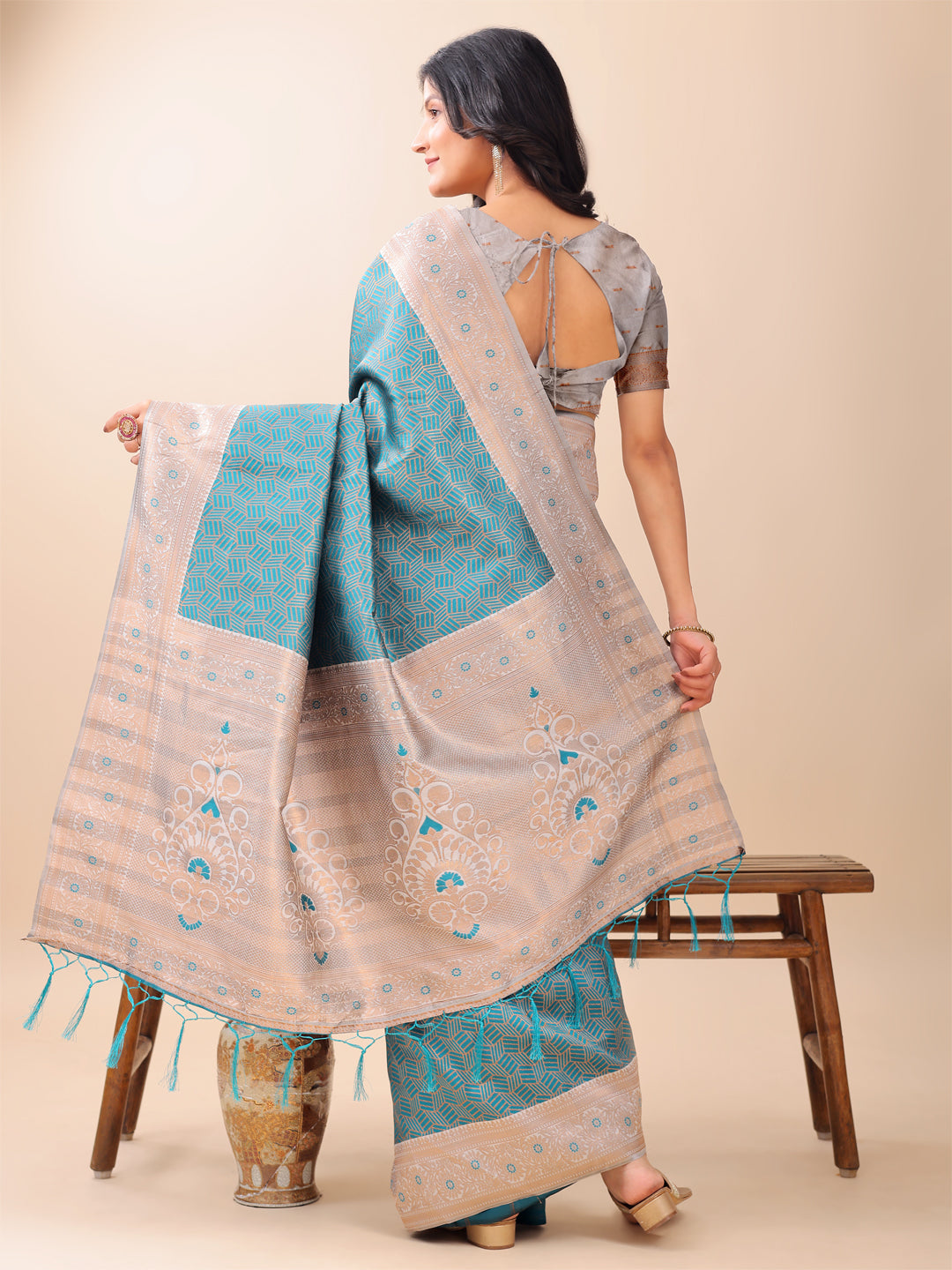 Astita Graceful Teal & Beige Lichi Silk Saree with Elegant Woven Pallu - Timeless Beauty for Every Occasion - Distacart