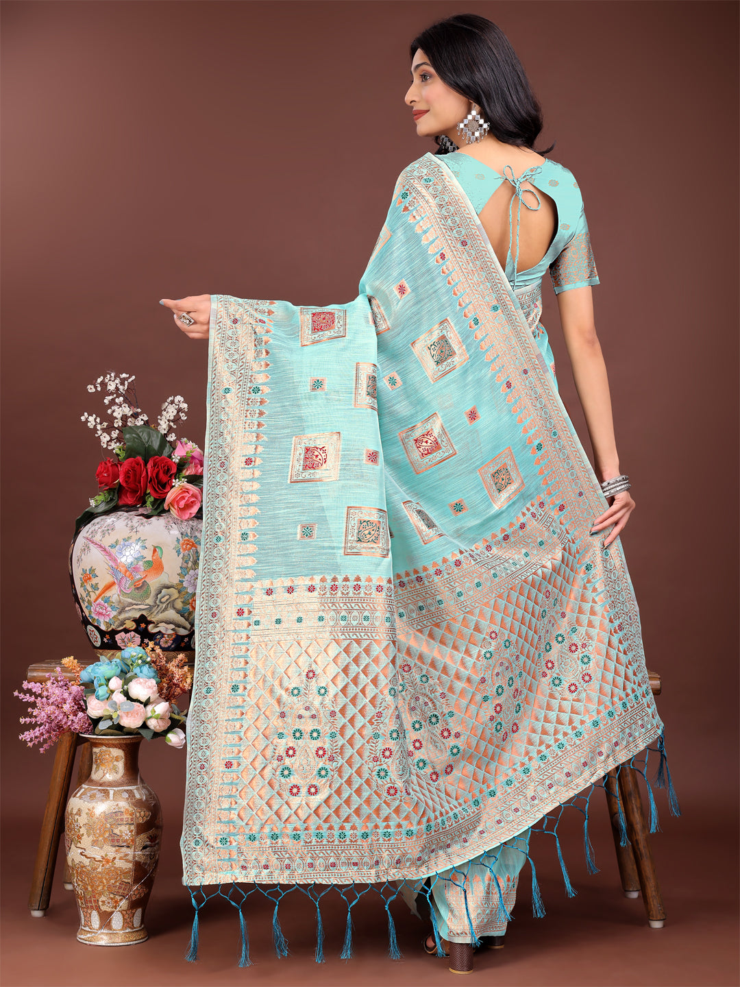 Astita Elegant Sea Green Linen Saree with Intricate Woven Patterns - Lightweight Grace for Everyday and Festive Moments - Distacart