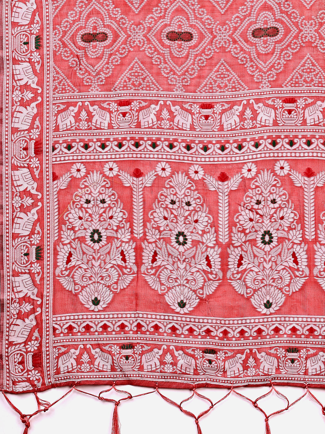 Astita Graceful Peach Printed Saree - A Symphony of Culture and Feminine Charm - Distacart