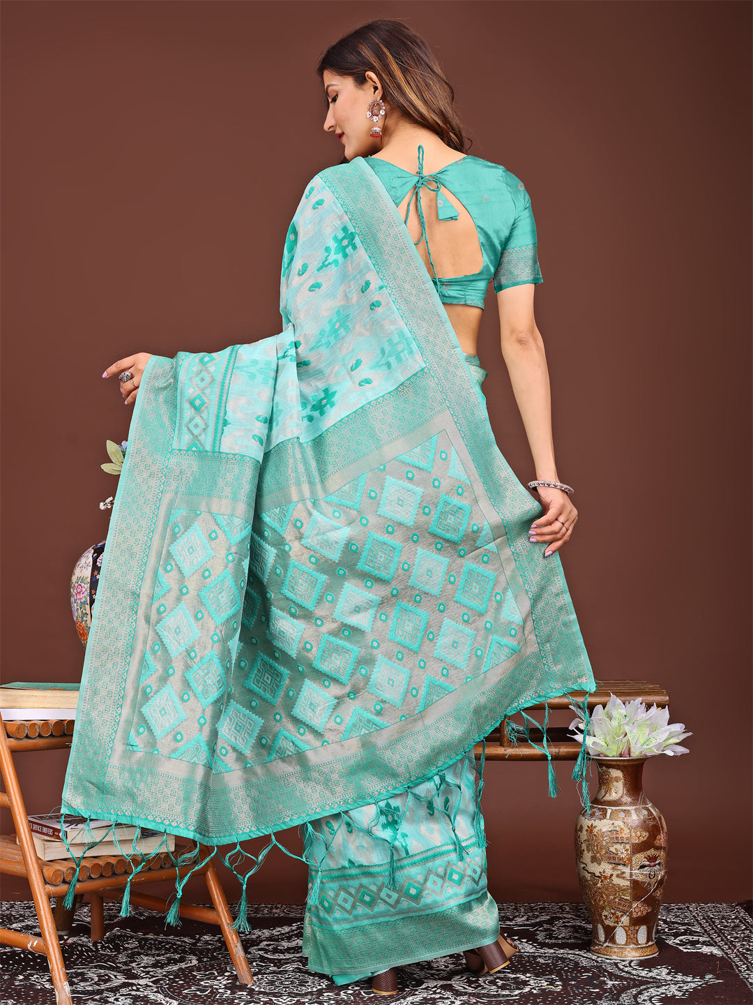 Astita Radiant Sea Green Linen Cotton Patola Saree - Where Tradition Dances with Elegance - Distacart