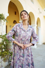 Thumbnail for Vaasva Women Lavender Muslin Printed Shirt & Pant Set - Distacart