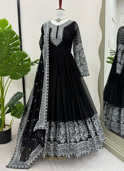 Prazu Fashion Black Georgette Sequence Anarkali Suit