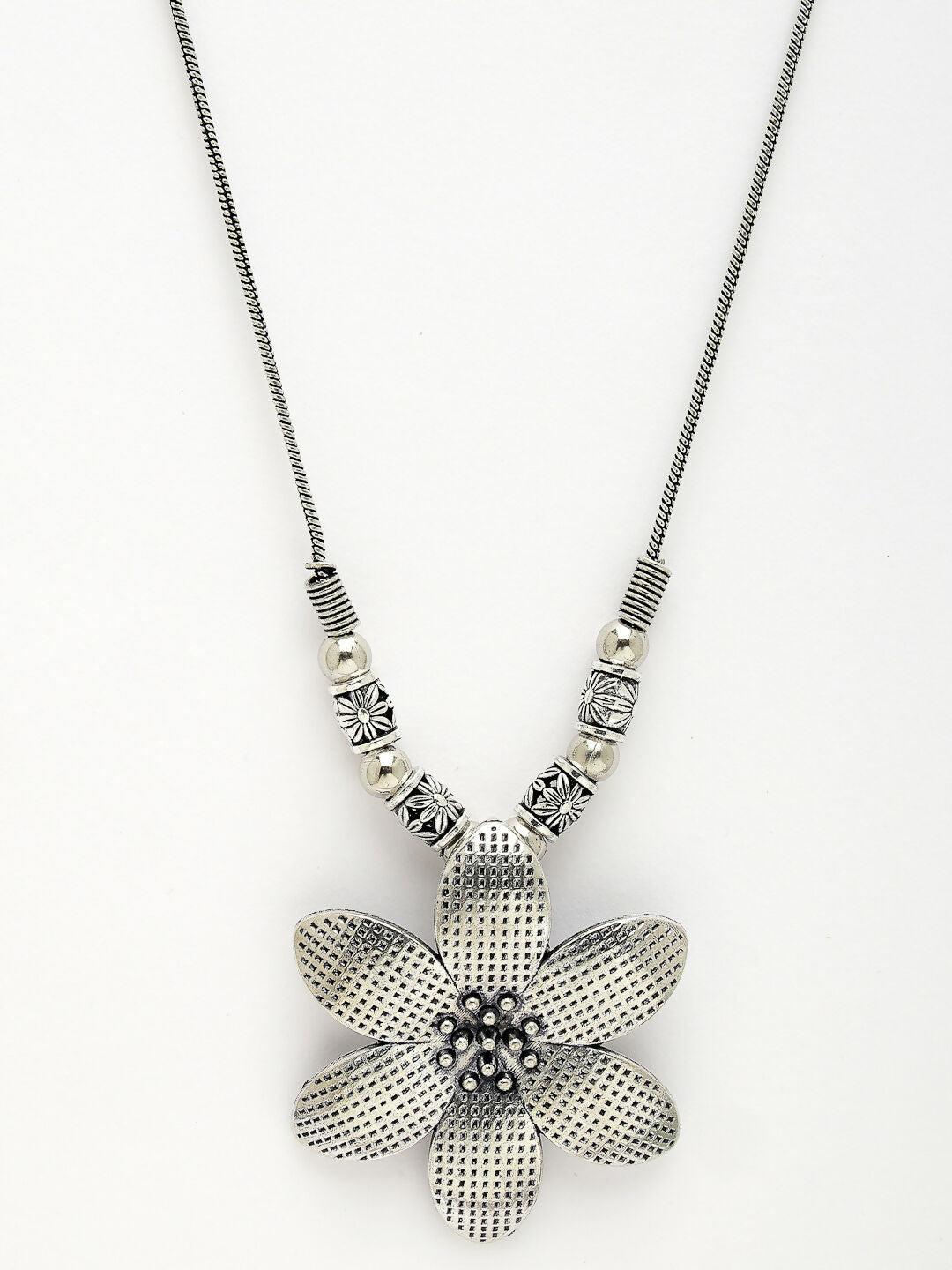 NVR Women's Silver-Toned Floral Shape Pendant with Chain - Distacart