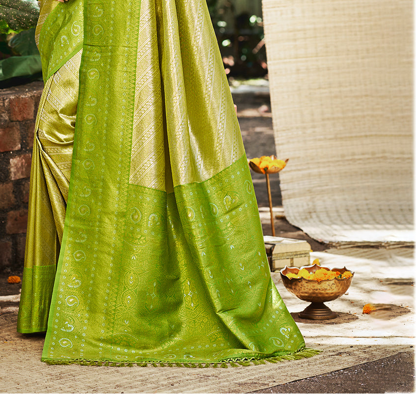 Sangam Prints Green And Gold Kanjivaram Silk Woven Work Traditional Saree