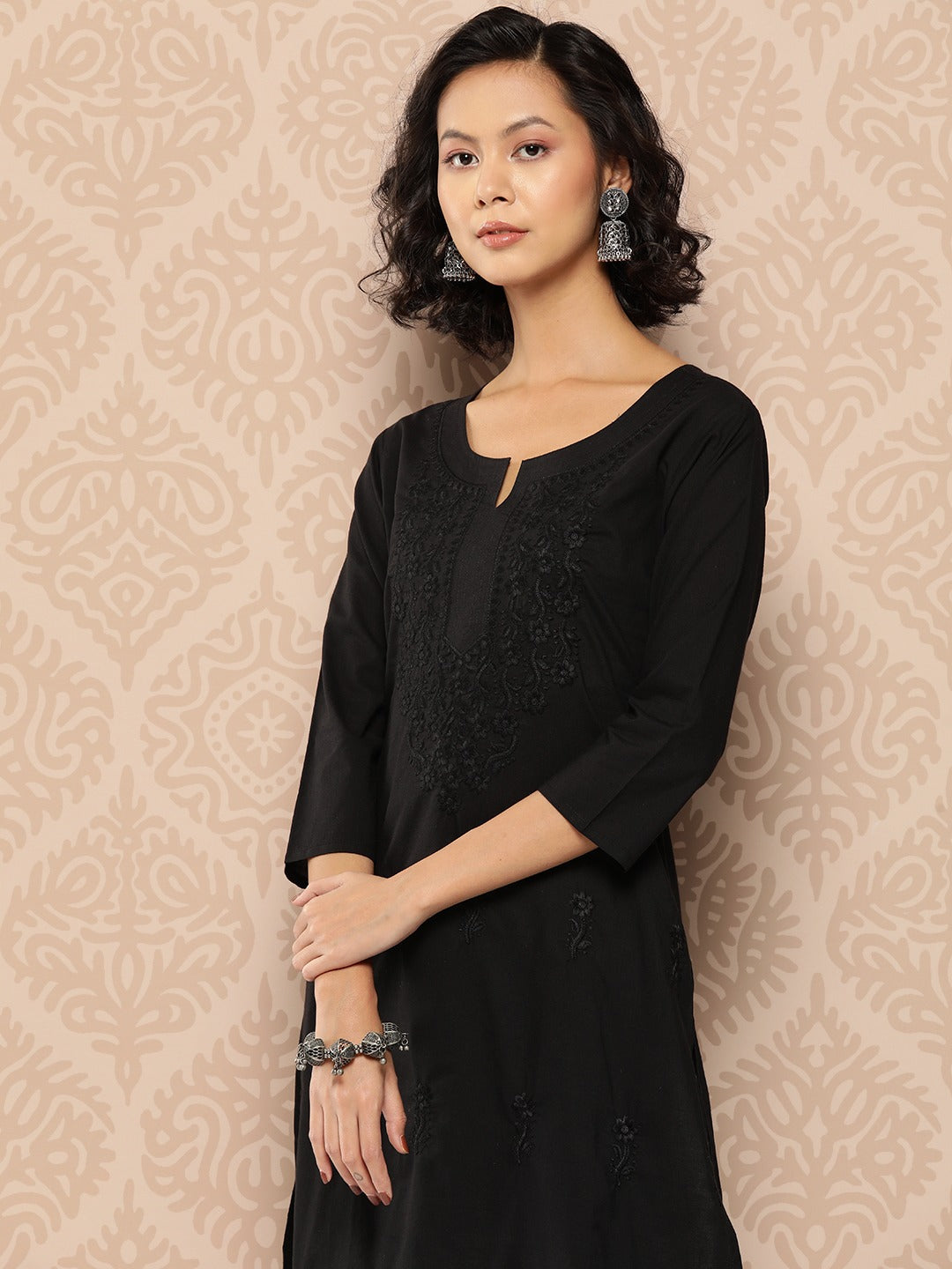 Yufta Black Embroidered Chikankari Cotton Kurta - Distacart