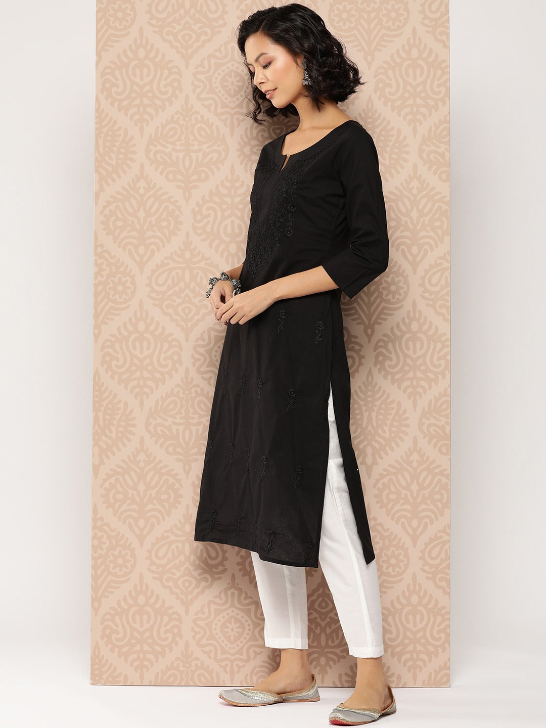 Yufta Black Embroidered Chikankari Cotton Kurta - Distacart