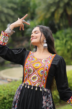 Thumbnail for Lorenvalley Black Rayon Contrast of Printed with Kutchi Gamthi work Gown - Distacart