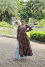 Thumbnail for Lorenvalley Black Printed Cotton With Kutchi Gamthi Work And Kodi Lace Kurti - Distacart