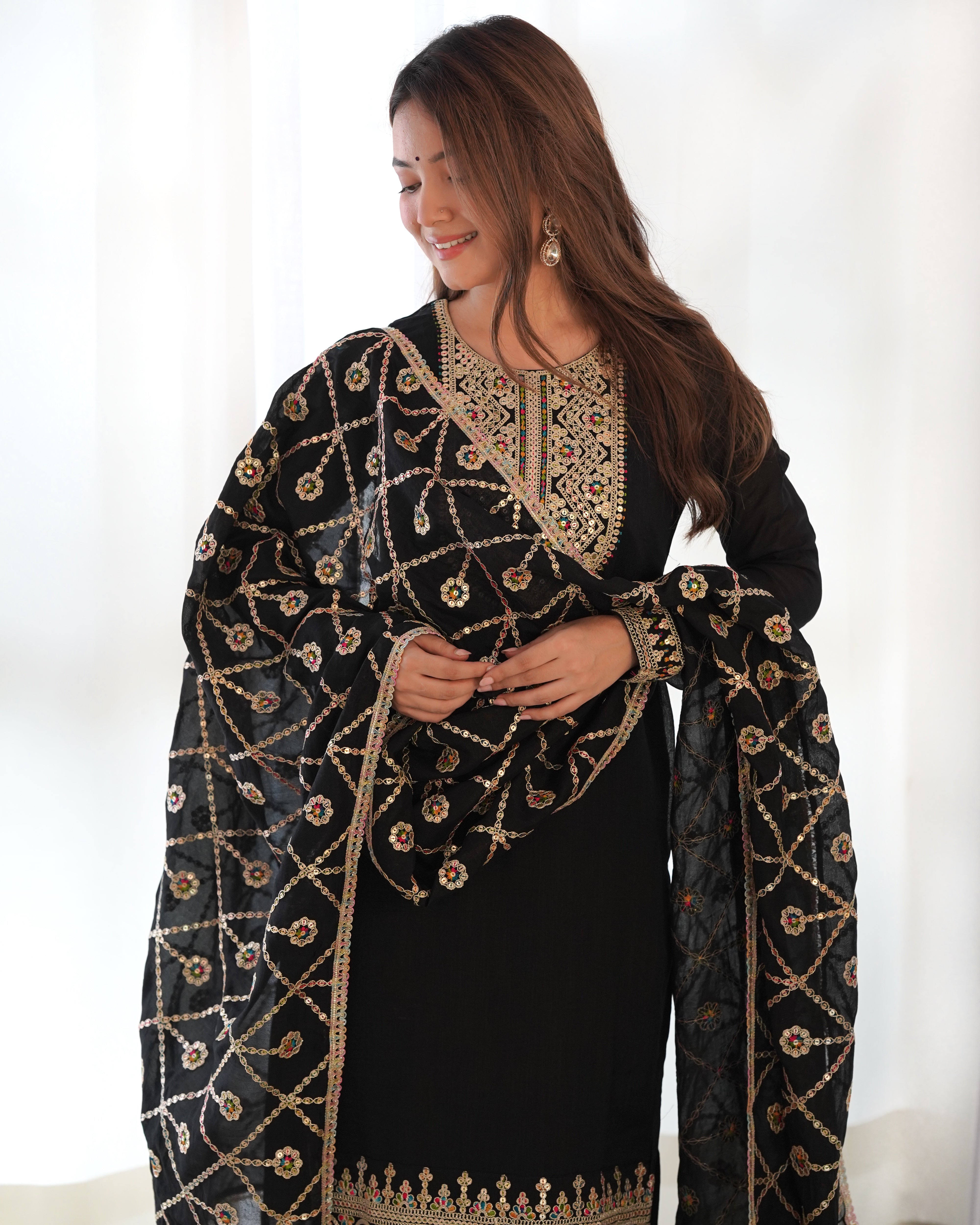Lorenvalley Black Vichitra Silk Embroidery Sequence and Dori Thread Work Kurta Trousers with Dupatta Set - Distacart