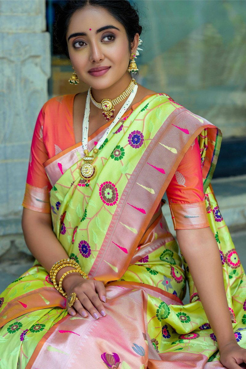 Aastha Fashion Green Woven Kanjivaram Silk Saree with Blouse - Distacart