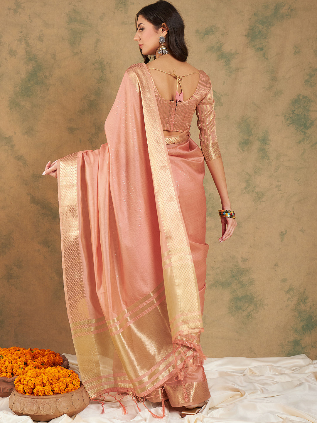 NOZ2TOZ Women Party Wear Cotton Organza Saree with Unstitched Blouse - Peach