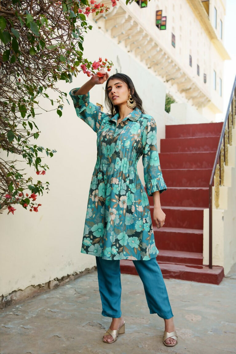 Vaasva Women Teal Muslin Tucks Kurta & Pant Set - Distacart