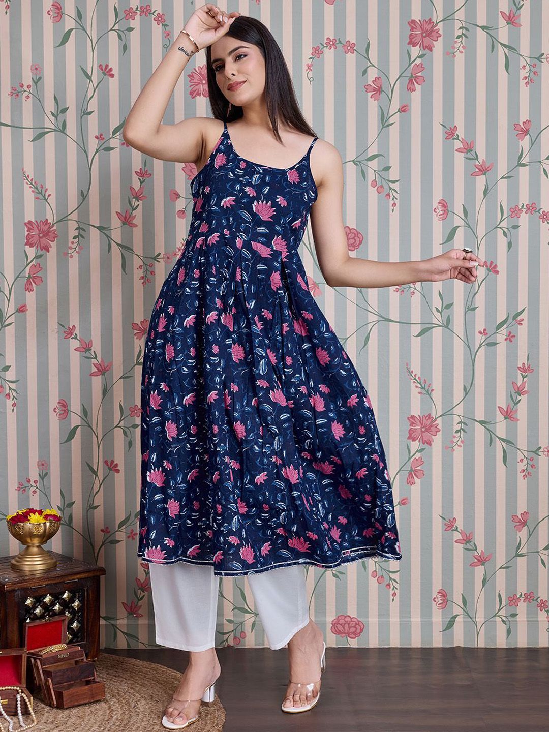 Ode by House of Pataudi Floral Printed Shoulder Straps Anarkali Pure Cotton Kurta - Distacart