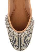 Thumbnail for Desi Colour Women Indian Ethnic Footwear-Black Gungroo - Distacart