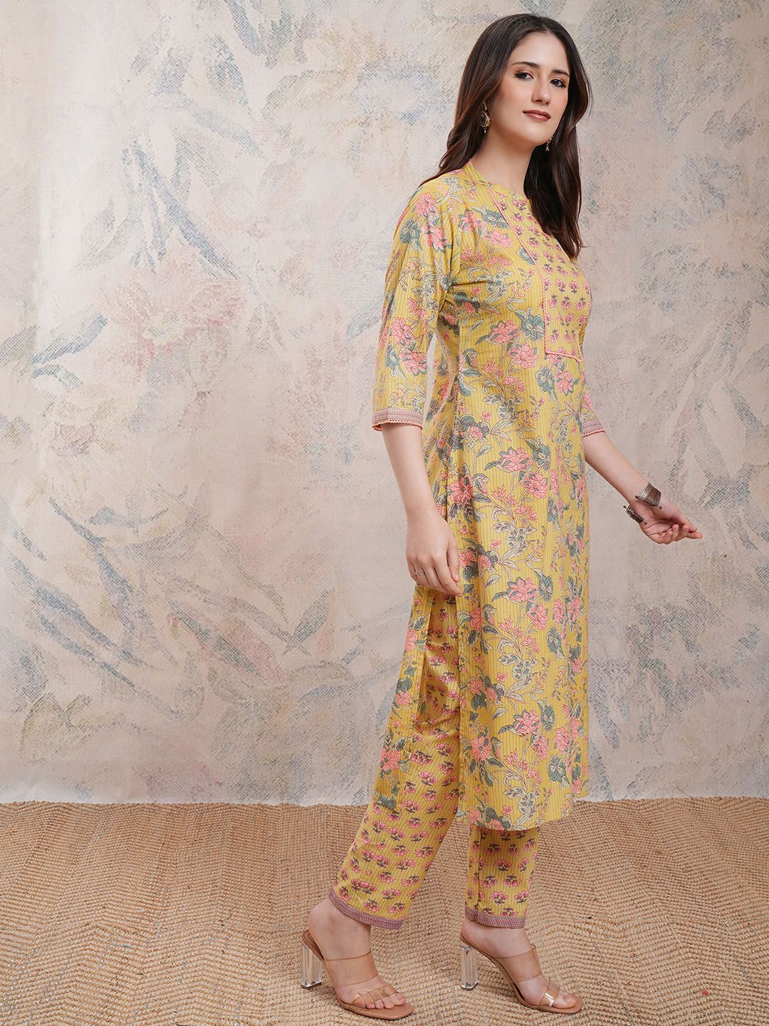 Vishudh Floral Printed Pure Cotton Kurta With Trousers & Dupatta - Distacart