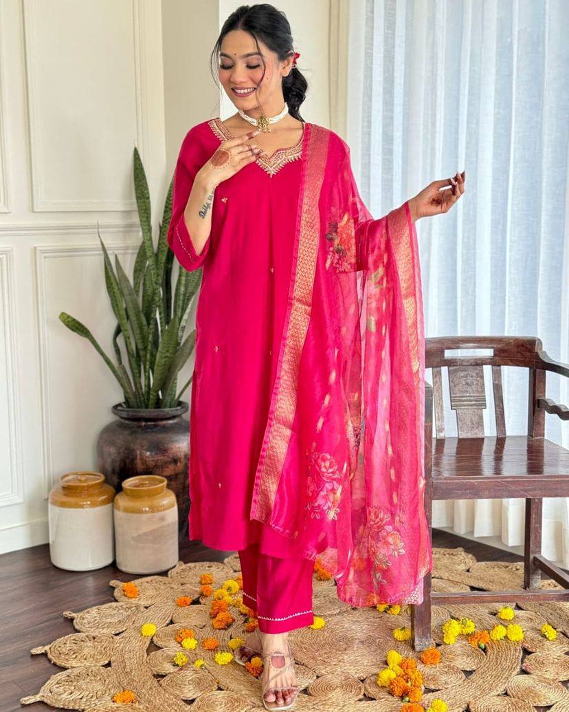 Lyush Women Party Wear Embroidery Worked Kurta With Pant And Dupatta Set - Pink