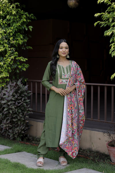 Lyush Women Party Wear Embroidery Worked Kurta With Pant And Dupatta Set - Green