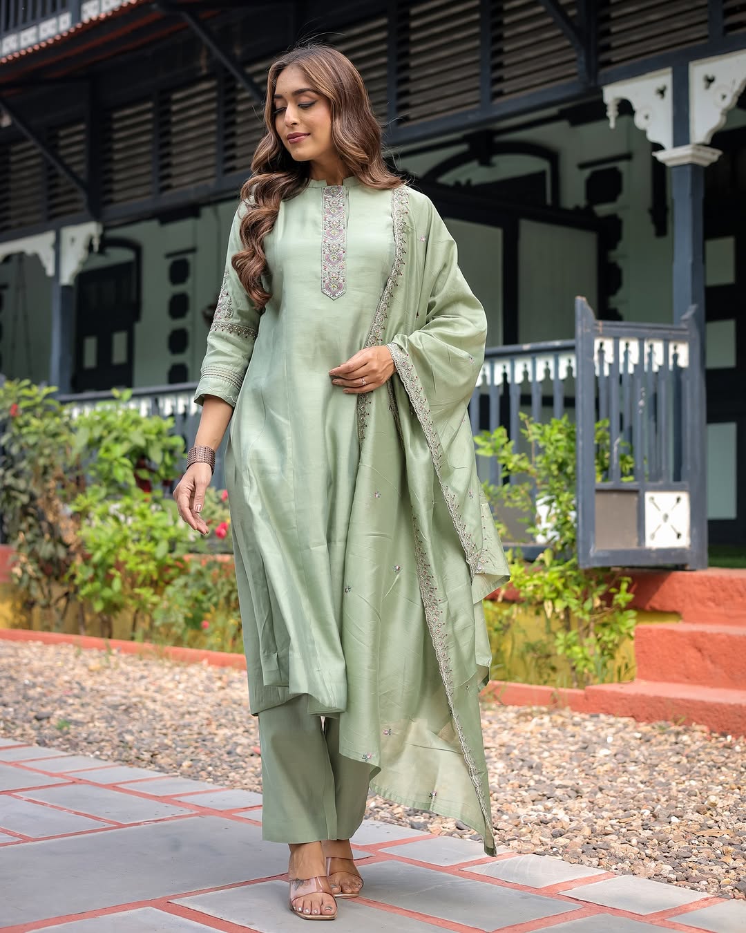 Lorenvalley Seagreen Muslin Silk Embroidered work Kurta Set